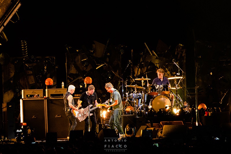 Stone Gossard speaks about the new Pearl Jam album